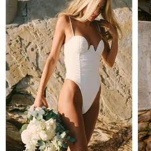 ALT swim Fleur one piece